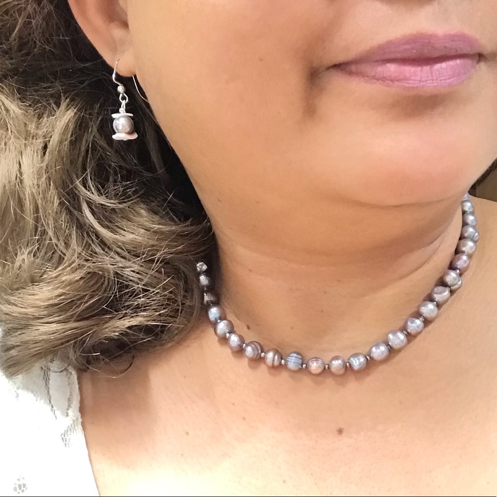 Freshwater Pearls Necklace bracelet and Earrings